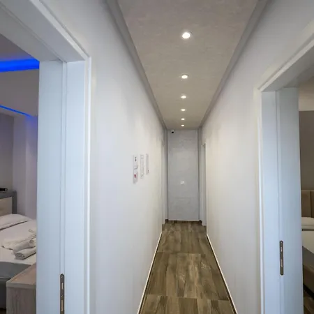 Lubora 3* Εξαμίλιο