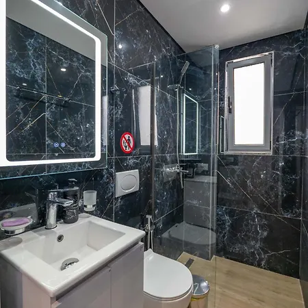 Guest house Lubora Ksamil