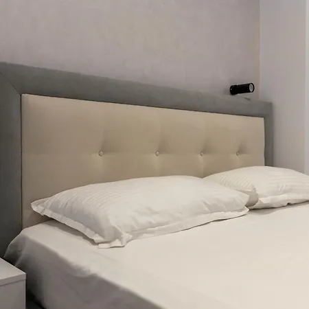 Lubora ゲストハウス 3*